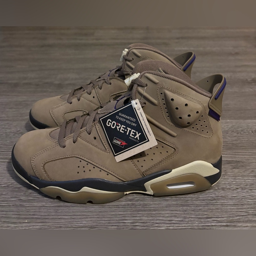 Women’s GORE-TEX Nike Air Jordan Retro 6, Women’s size 11, 11.5 and 12 available